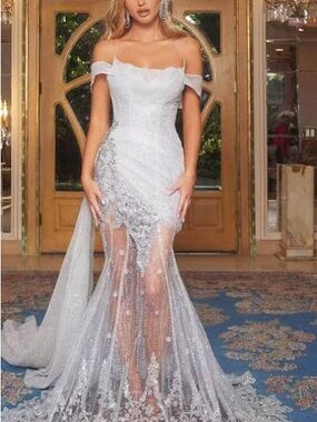 Elegant Off-Shoulder Evening Gown